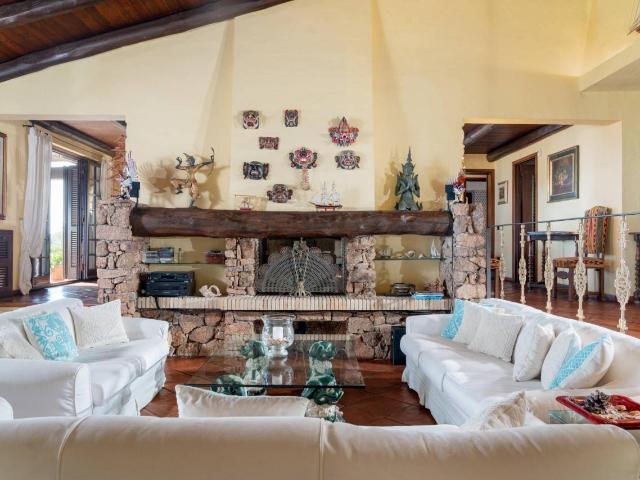 Villa in vendita a Loiri Porto San Paolo