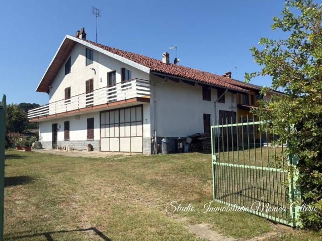 Villa in vendita a Lombardore TO