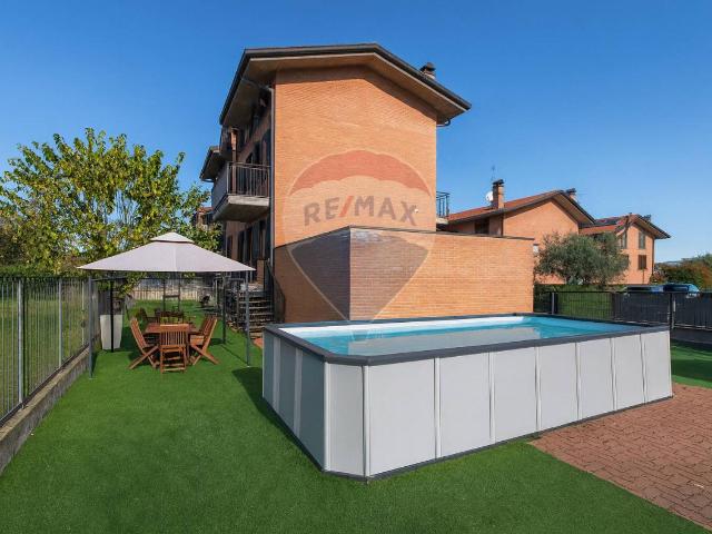 Villa in vendita a Tradate