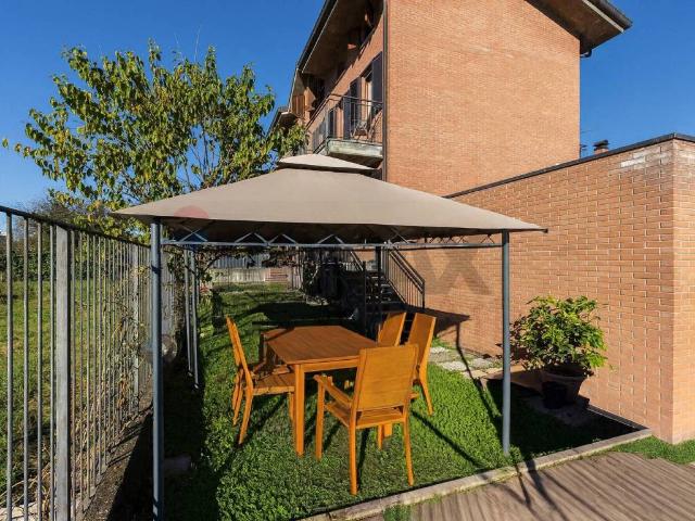 Villa in vendita a Lonate Ceppino VA