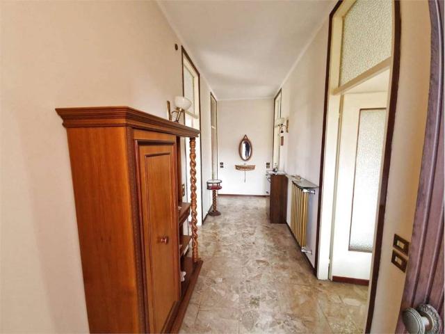 Villa in vendita a Lonate Pozzolo VA