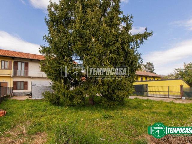 Villa in vendita a Lonate Pozzolo VA