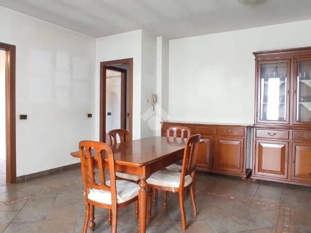 Villa in vendita a Lonate Pozzolo VA