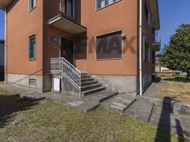 Villa in vendita a Lonate Pozzolo VA
