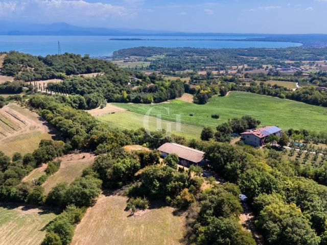 Villa in vendita a Lonato del Garda BS
