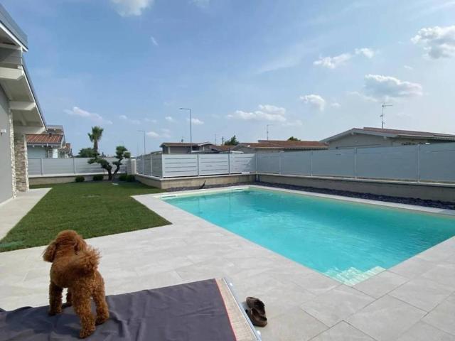 Villa in vendita a Lonato del Garda BS