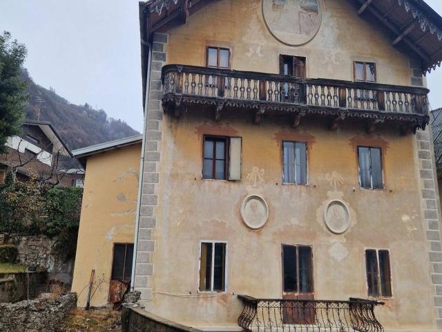 Villa in vendita a Longarone