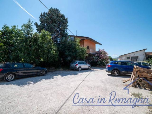 Villa in vendita a Longiano FC