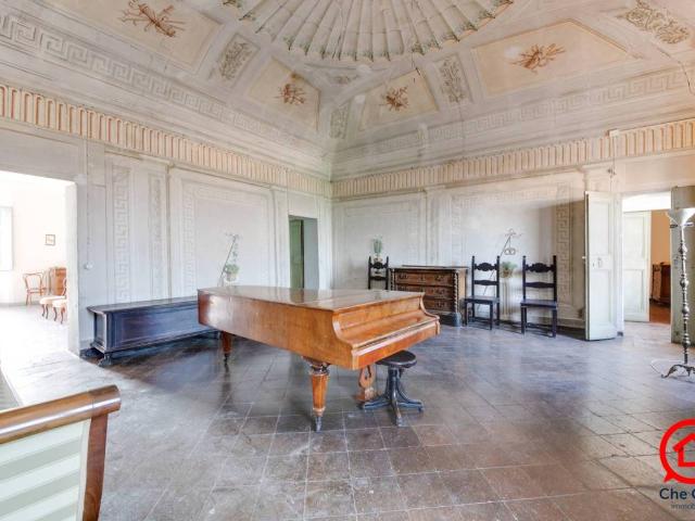Villa in vendita a Longiano FC