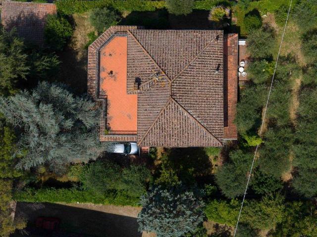 Villa in vendita a Londa FI