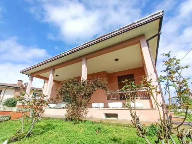 Villa in vendita a Loreo RO
