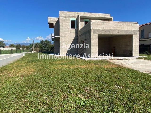 Villa in vendita a Loria TV