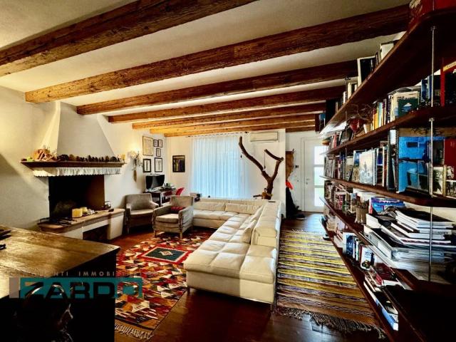 Villa in vendita a Loria TV