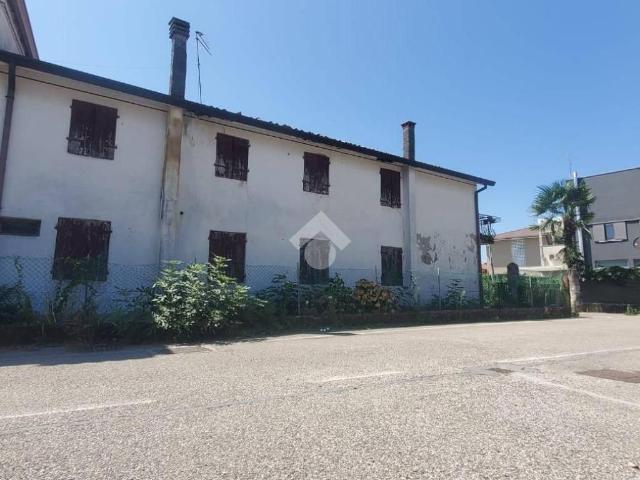 Villa in vendita a Loria TV