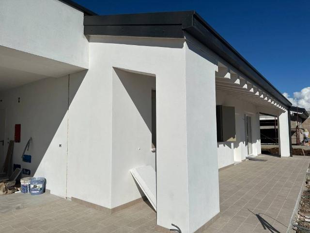 Villa in vendita a Loria TV
