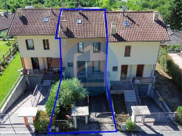 Villa in vendita a Losine BS