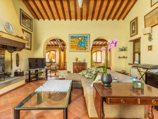 Villa in vendita a Laterina Pergine Valdarno AR