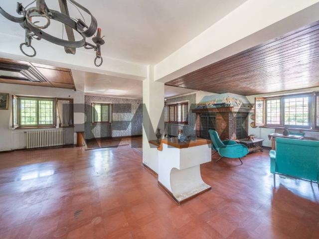 Villa in vendita a Latina LT