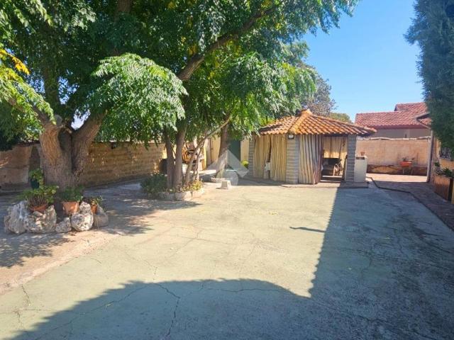 Villa in vendita a Latina LT