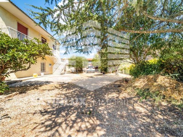 Villa in vendita a Latina LT
