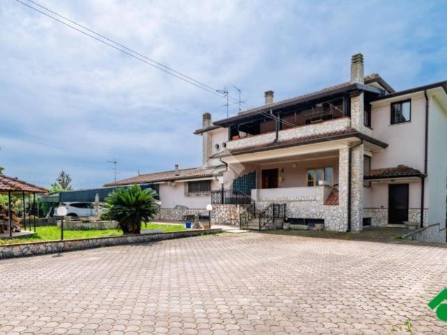 Appartamento in vendita a Latina LT
