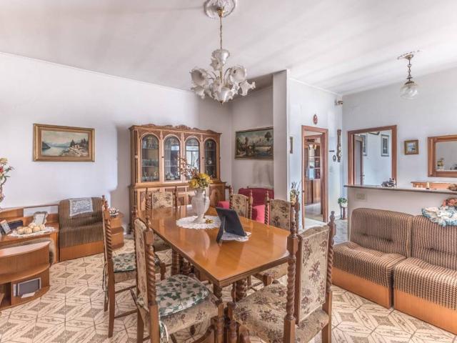 Villa in vendita a Latina LT