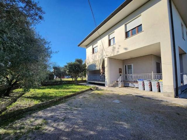 Villa in vendita a Latina LT