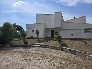 Villa in vendita a Latina LT