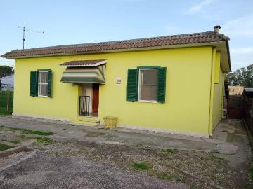 Villa in vendita a Latina LT