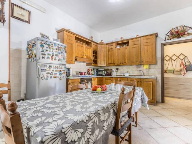Villa in vendita a Latina LT