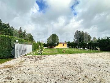 Villa in vendita a Latina LT