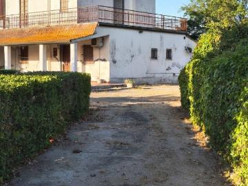 Villa in vendita a Latina LT