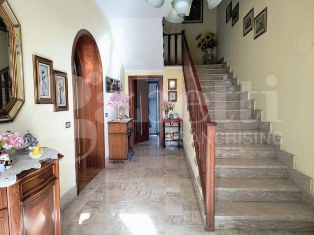 Villa in vendita a Latina LT