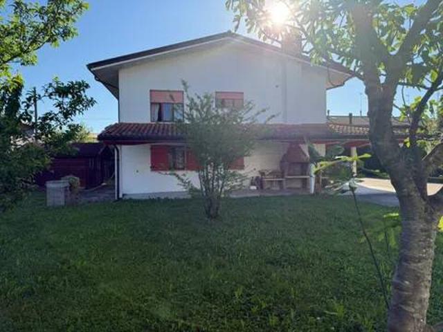 Villa in vendita a Latisana UD
