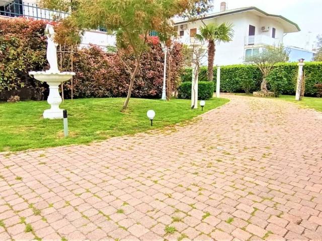 Villa in vendita a Latisana UD
