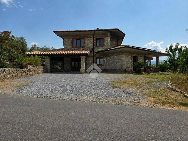 Villa in vendita a Lattarico CS