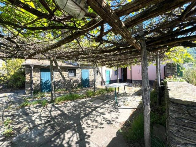 Villa in vendita a Lavagna GE