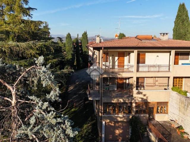 Villa in vendita a Lavagno VR