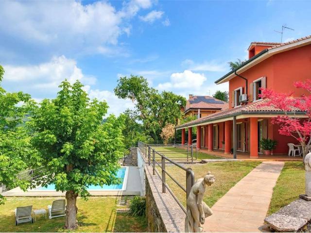 Villa in vendita a Lavagno VR