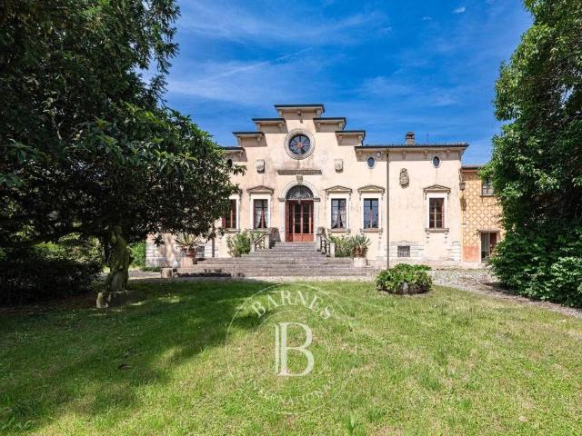 Villa in vendita a Lazise VR