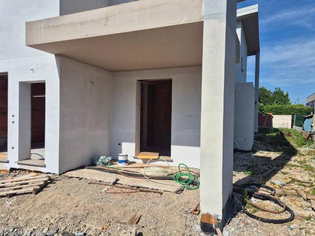 Villa in vendita a Lazzate MB