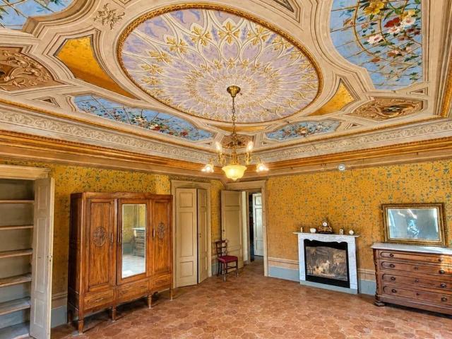 Villa in vendita a La Morra CN