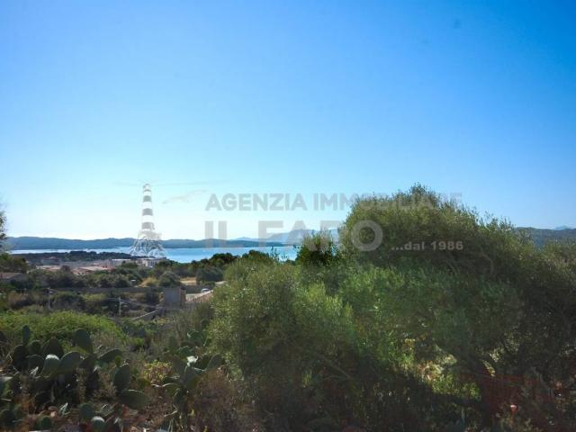 Villa in vendita a La Maddalena OT