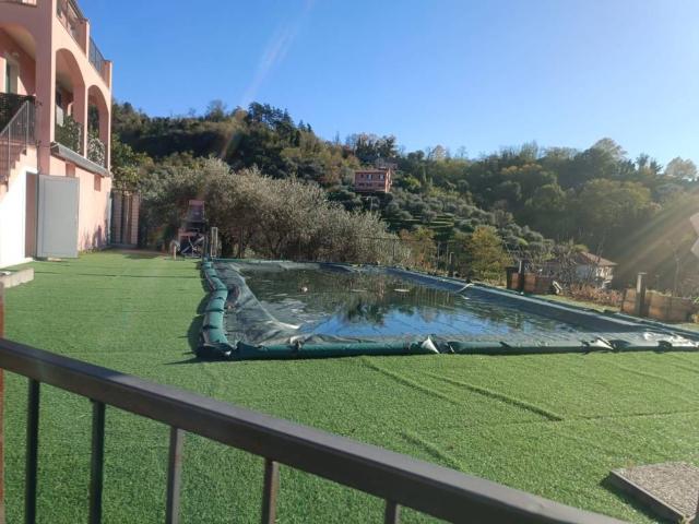 Villa in vendita a La Spezia SP