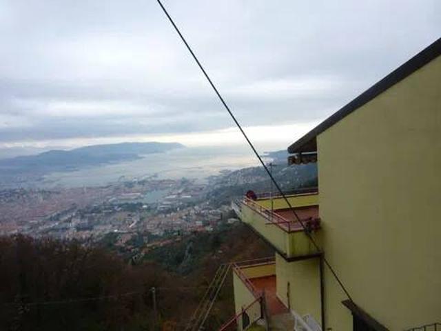 Villa in vendita a La Spezia SP