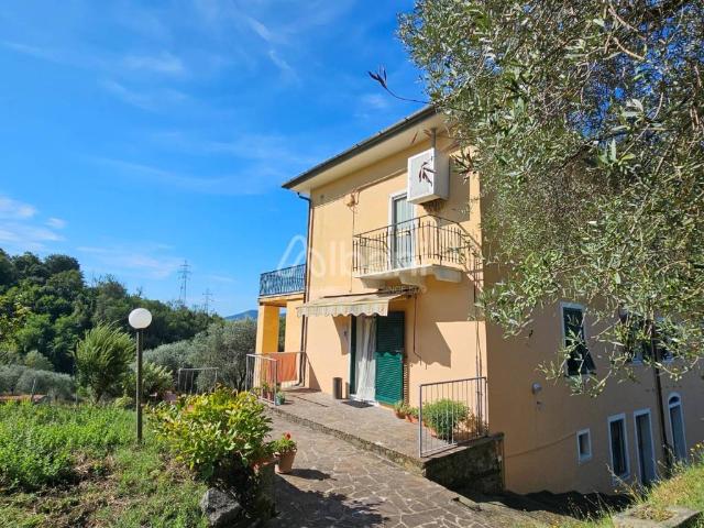 Villa in vendita a La Spezia SP