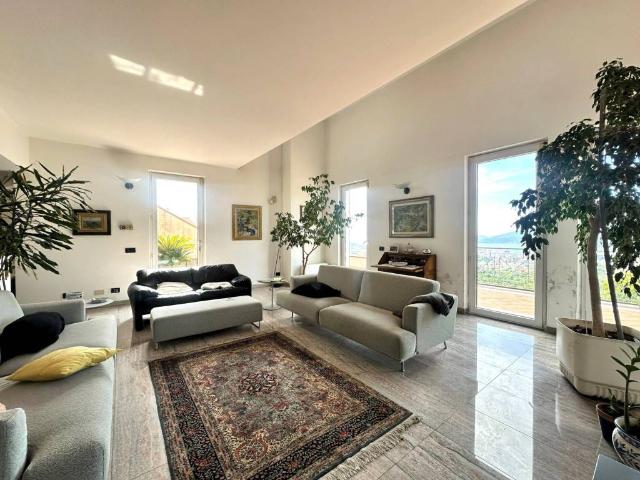 Villa in vendita a La Spezia SP