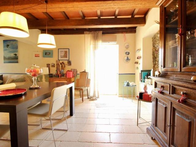 Villa in vendita a La Spezia SP