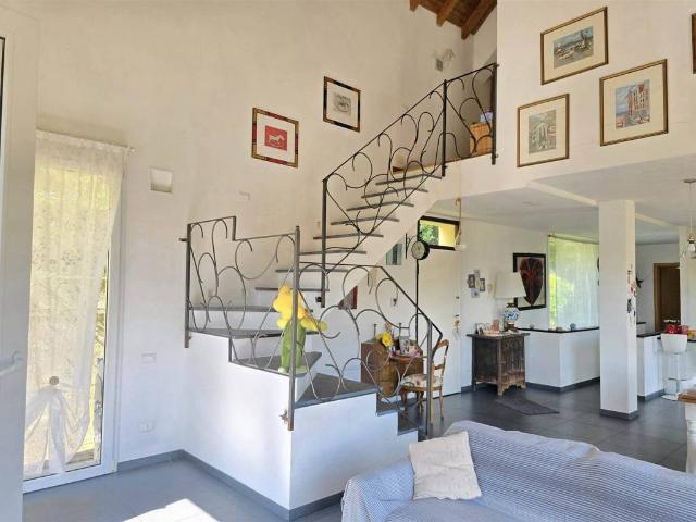 Villa in vendita a La Spezia SP