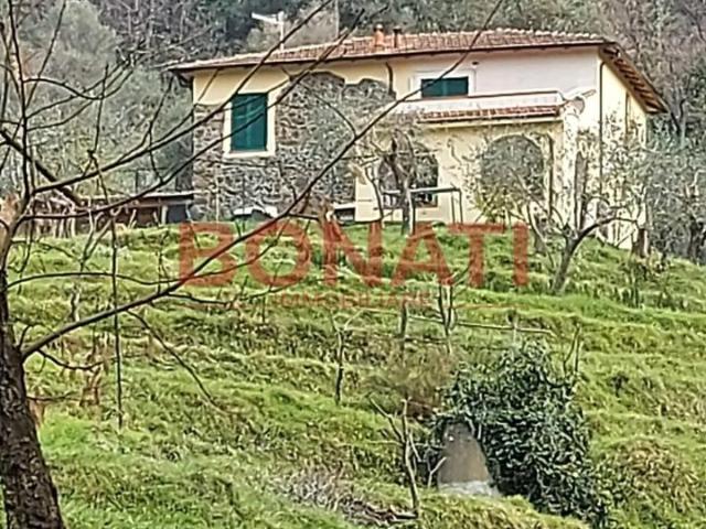 Villa in vendita a La Spezia